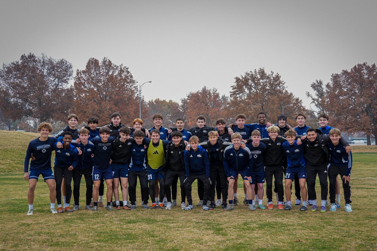 ⚽️ | First nationals practice is in the 📚 for the Dawgs! Almost 24 hours until we take the pitch.⌛️#uncommon