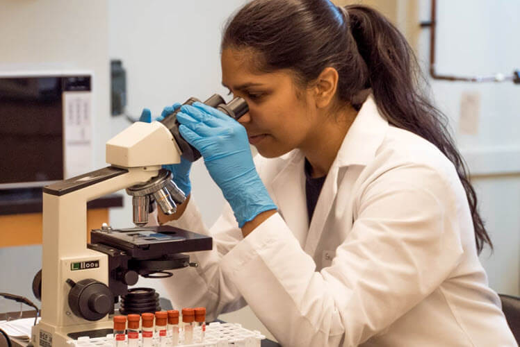 LigoLabLIS_RCM's tweet image. Growing a mid-sized lab into a large-scale operation isn’t just about more tests or more staff
 It’s about smarter decisions, scalable workflows, and ditching the multi-system monster. 

📈 Ready to build a future-ready lab? Here&apos;s how: bit.ly/4r8vbK9
#Pathology #LIS