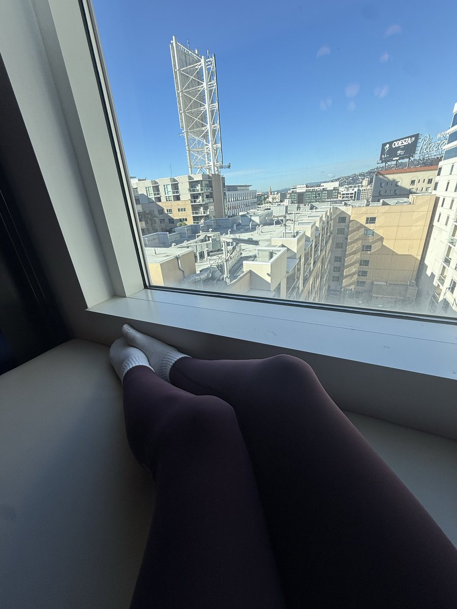 Jacquelyn tweet media