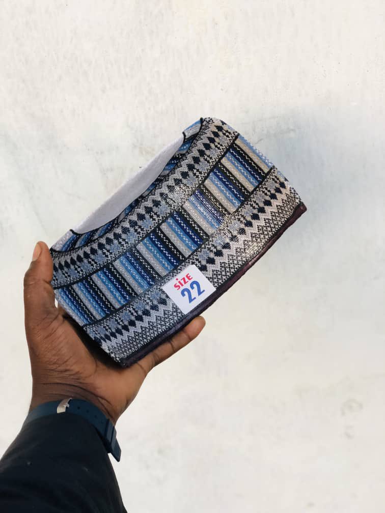 shariffshattima's tweet photo. Can we get a repost, please 🙏🏽 

₦28,000 - ₦35,000

Thread… https://t.co/DRxcLqBIeY