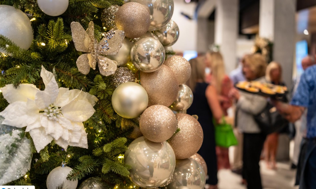 TheRontoGroup's tweet image. The 6th Annual Festival of Trees at The Naples Players will take place from November 18 to December 21, 2025. This event is free and open to the public, Monday through Saturday, 10 AM to 6 PM. Learn more. naplesplayers.org/festival-of-tr… 
#festivaloftrees #naplesfl