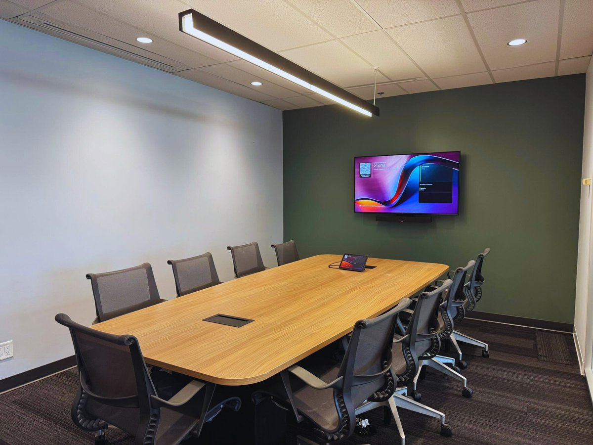 LimitlessAV's tweet image. 💡We’re excited to share a successful AV upgrade —this time featuring a streamlined, user-friendly @MicrosoftTeams enabled meeting room powered by @Yealink.

Contact us to upgrade your collaboration:
 🌐 limitlessav.ca

#AVIntegration #MicrosoftTeamsRooms #Yealink