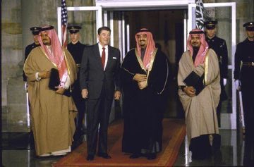 fozyah_ng's tweet photo. قادة العز والفخر 🇸🇦 https://t.co/D08aw3xPKW
