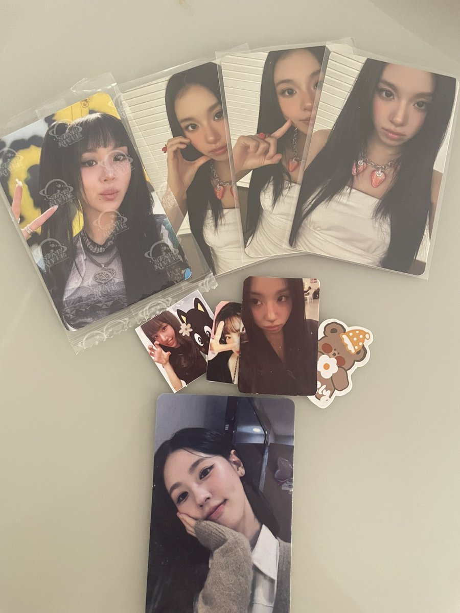 seulgicheirosa's tweet photo. Feedback super positivo pra a @gabspices que me vendou esses cards foufos da chae, foi super educada e legal e o envio foi rápido😸! https://t.co/wlZ92eGa8T
