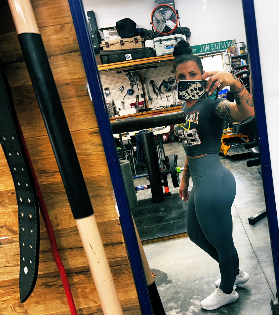 Whiskeytagofox's tweet image. Hell bent and determined to banish what 50 years old use to look like 
#KeepGoing 
#FitnessJourney