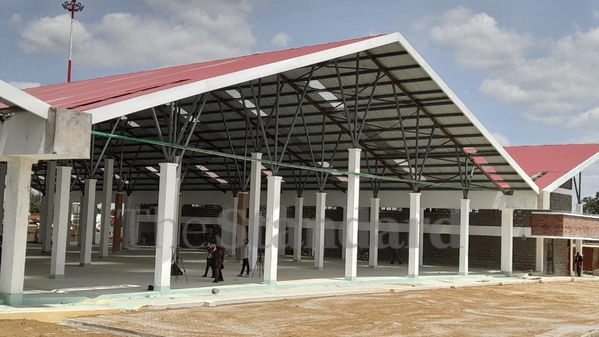 StandardKenya's tweet image. Joshua Sang, Director of Communication in the Office of the Government Spokesperson, addresses the media during the inspection of the ongoing construction of Bumala Modern Market in Busia County. Sang said the market, which is funded by the National Government, is 84% complete.…