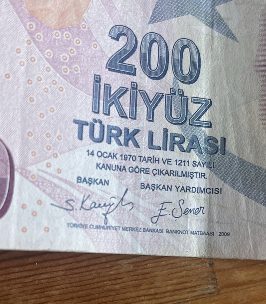 Merkez Bankasını dolandıran Merkez Bankası Müdür Yardımcısı 1 ay bile dolmadan Tahliye edildi.