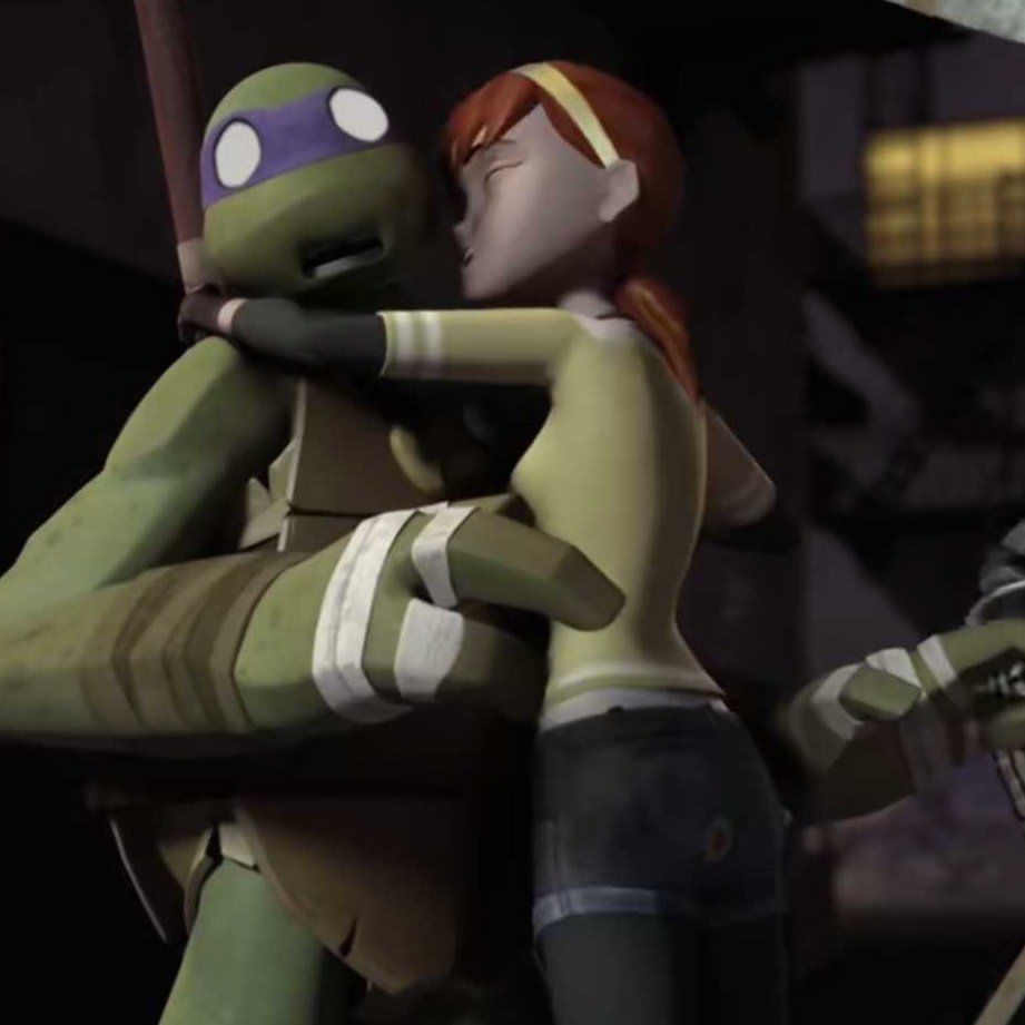 Leorai99999's tweet image. April has only kissed Donnie, and every kiss and hug was initiated by April. I don't understand why so many people are picking on her. She only loves Donnie, and that's the truth. #apritello