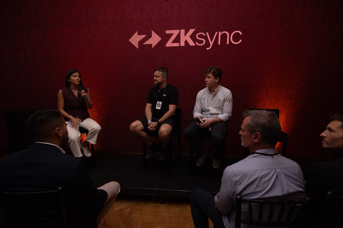 zksync's tweet image. 📸The heart of onchain institutional adoption beats at Casa ZK.