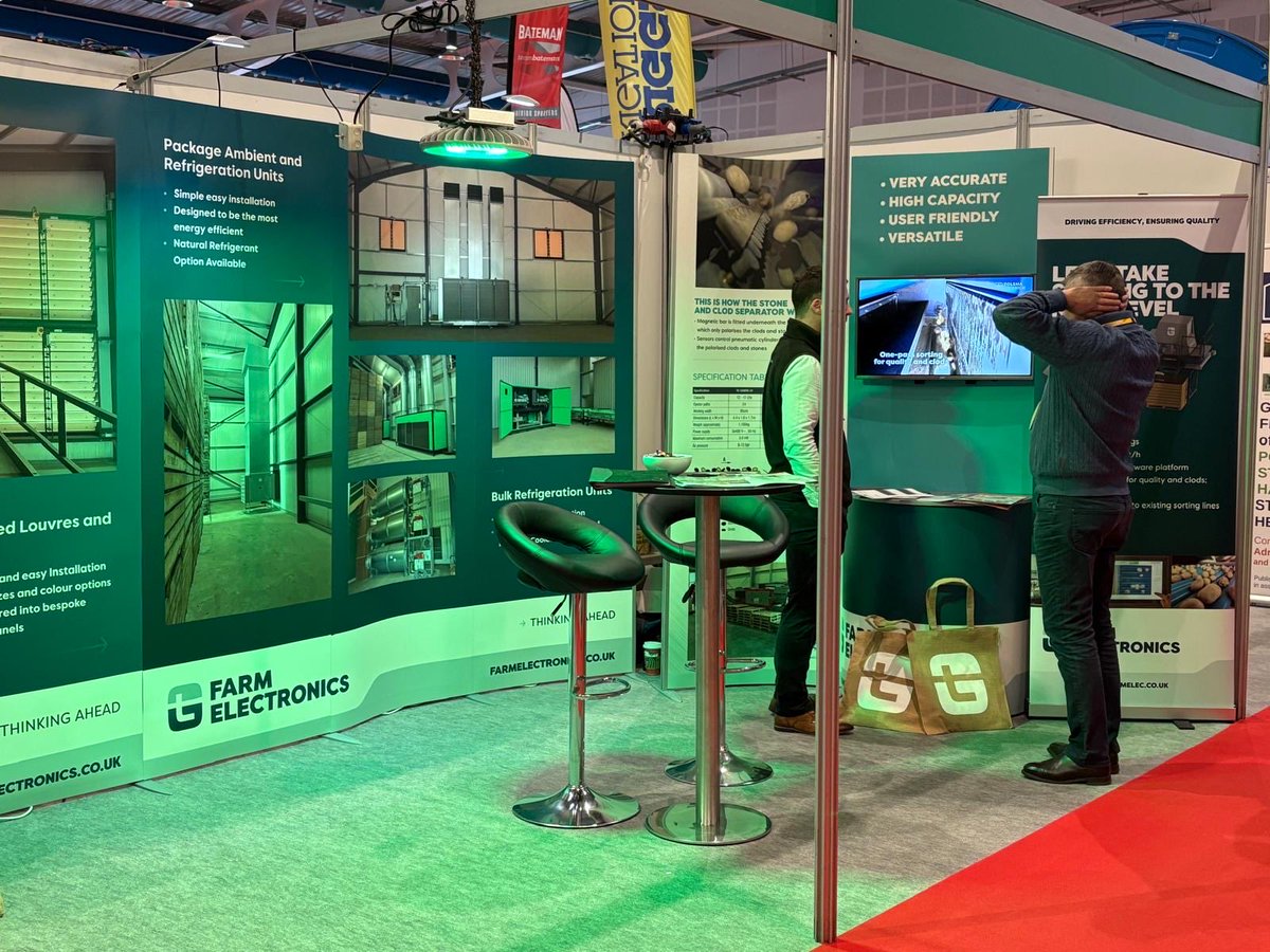 ElectronicsFarm's tweet image. Wow!!!😮 what a first day of @britishpotato_  show at Harrogate. So many great discussions and positive feedback. Thank you to everyone for coming on the stand. Bring on day 2!