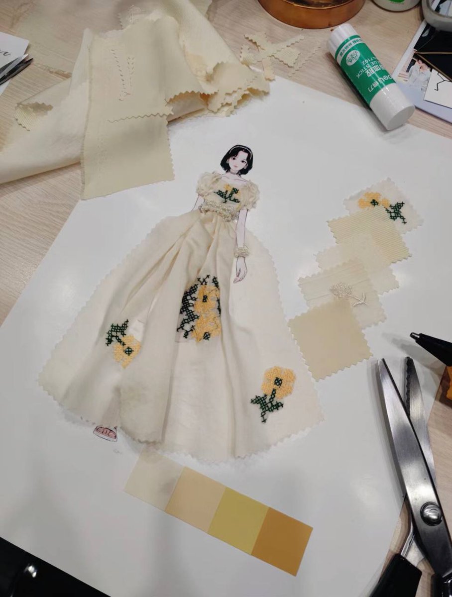 Dimple_Dimple16's tweet image. Just whipped up this dress made from paper and scissors, and it totally made my day