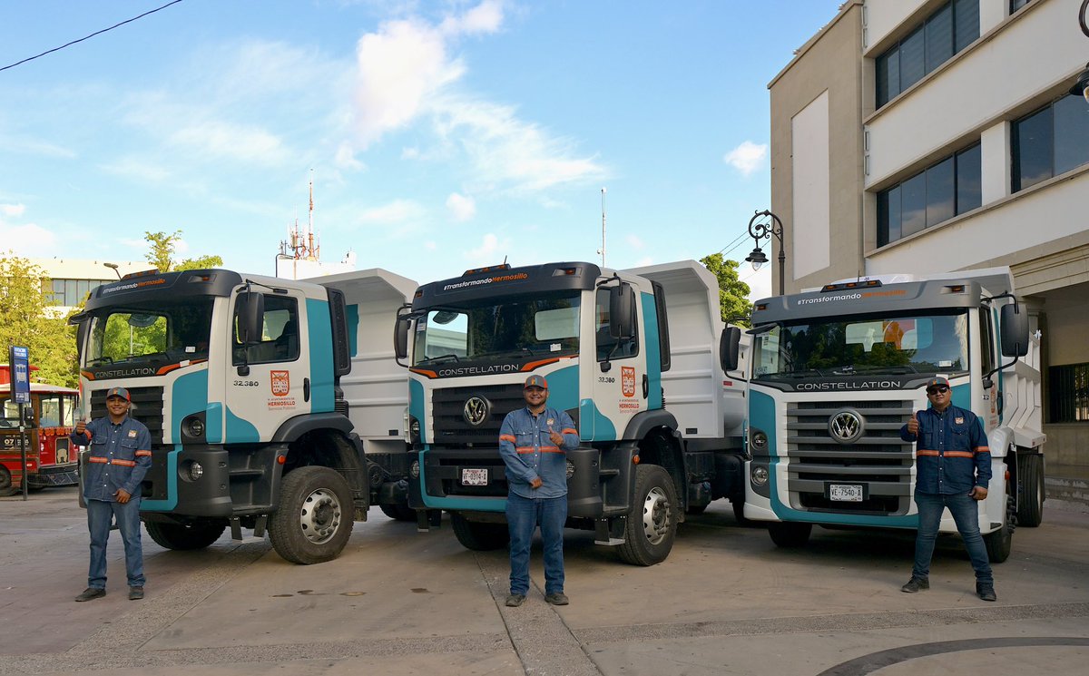tonoastiazaran's tweet photo. Hoy reforzamos los Servicios Públicos de Hermosillo con nuevas unidades para Sanidad y Limpia. 🚛✨

Este equipamiento mejora la recolección diaria y fortalece las jornadas de descacharre, para mantener nuestras colonias más limpias y seguras. 

Seguimos invirtiendo en equipo moderno para hacer más eficiente la operación y responder mejor a nuestra comunidad. 💪