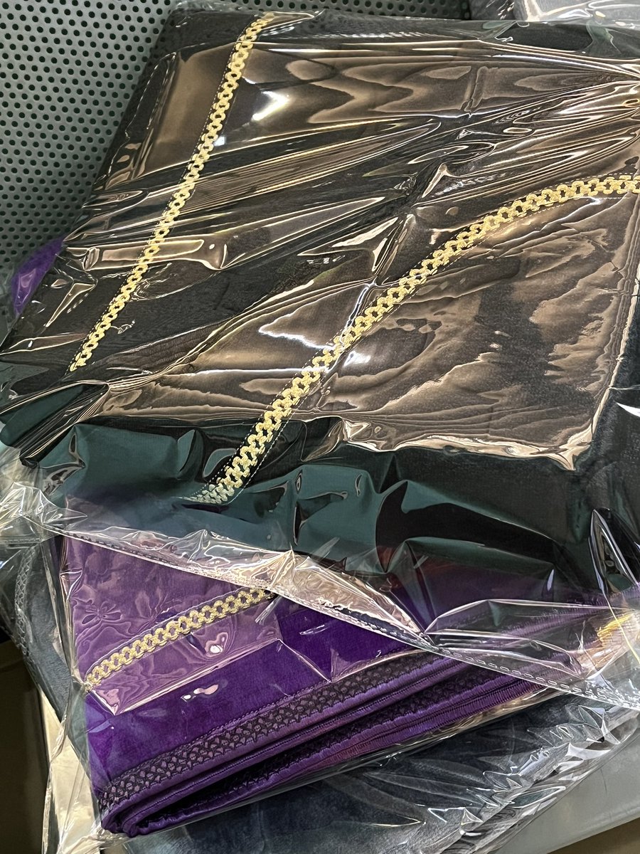 _rahinah's tweet image. Pack some prayer mats order with me❤️

The sound 😍

We’re just a Dm away 

Nationwide delivery.