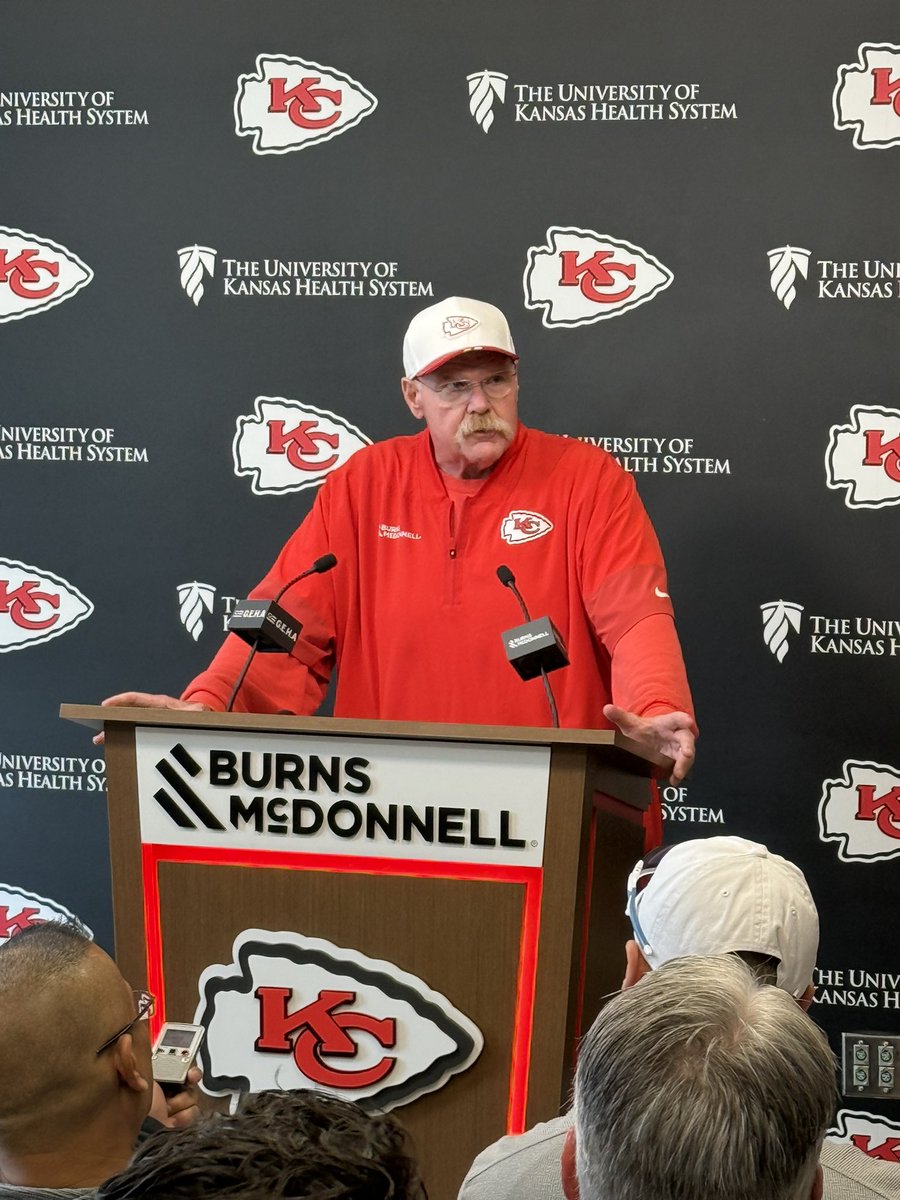 Andy Reid: RB Isiah Pacheco (knee) will practice today. 

Kingsley Suamataia (concussion) won't practice. TBD on Xavier Worthy, who tweaked his ankle. 

<a href="/KCTV5/">KCTV5 News</a> #ChiefsKingdom