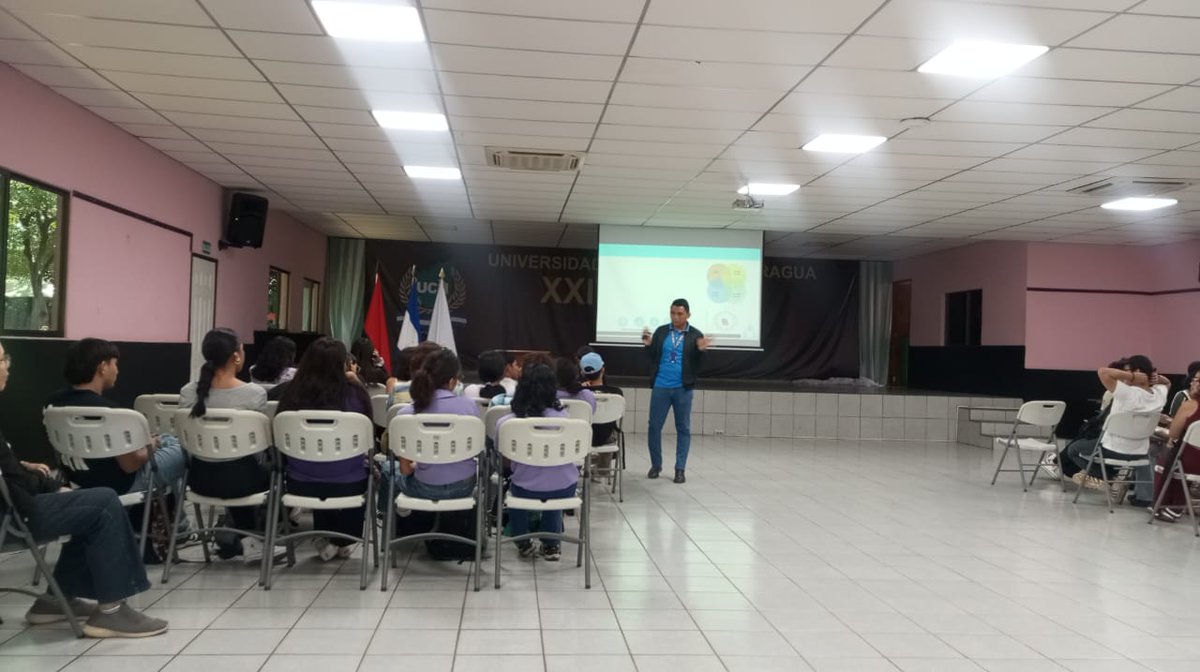 ucn_central's tweet image. UCN Central realizó la Capacitación en Empleabilidad, brindando a estudiantes de tercer año herramientas para CV, entrevistas, habilidades blandas y orientación laboral. Una formación clave para fortalecer sus competencias profesionales. Más en: ucn.edu.ni/noticias/…