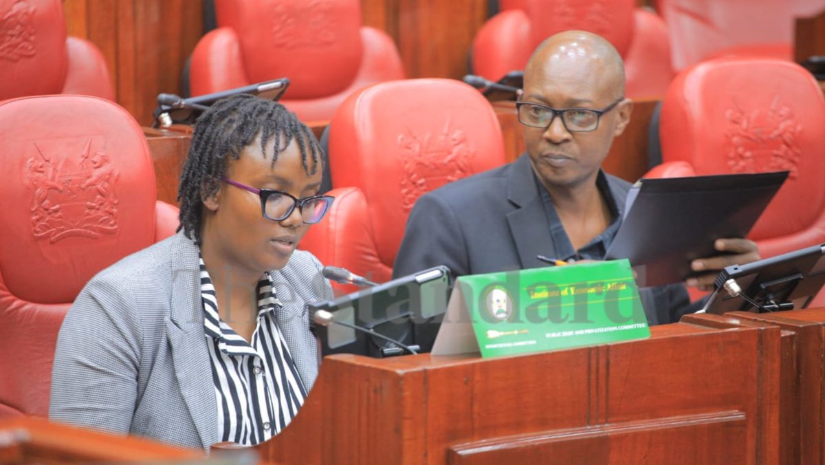 StandardKenya's tweet photo. Faith Nzomo and Raphael Muya, both from the Institute of Economic Affairs (IEA-Kenya), present their views before the Committee on Public Debt and Privatization, chaired by Abdi Shurie, at the Mini Chambers, County Hall, Nairobi.

Photo by Elvis Ogina https://t.co/zK69ZRdVth