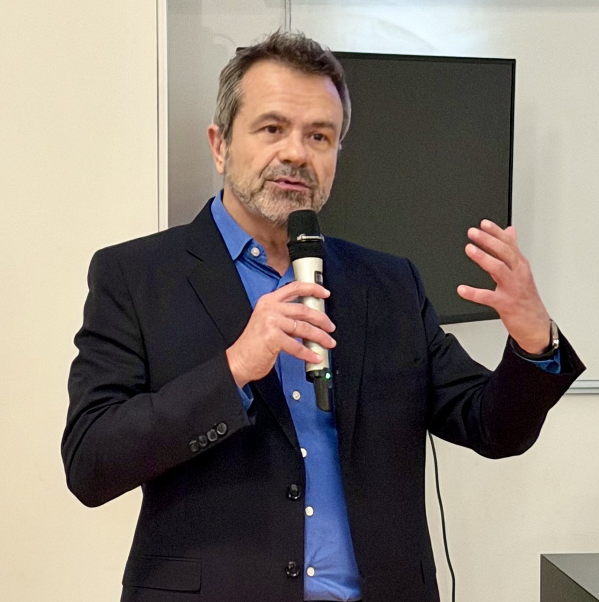 Frédéric Ferrer tweet media