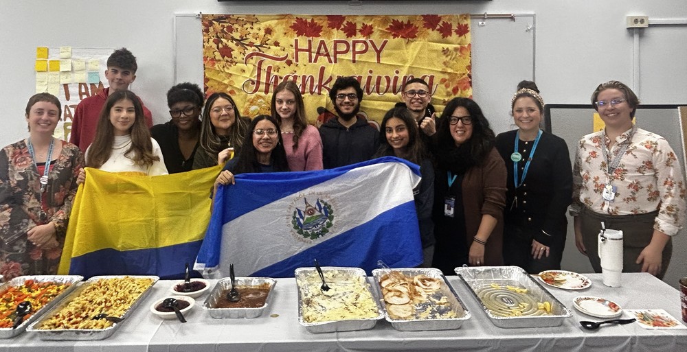The annual ESL Thanksgiving Lunch was served with all the spirit at Bridgewater-Raritan High School hs.brrsd.org/o/brhs/article…