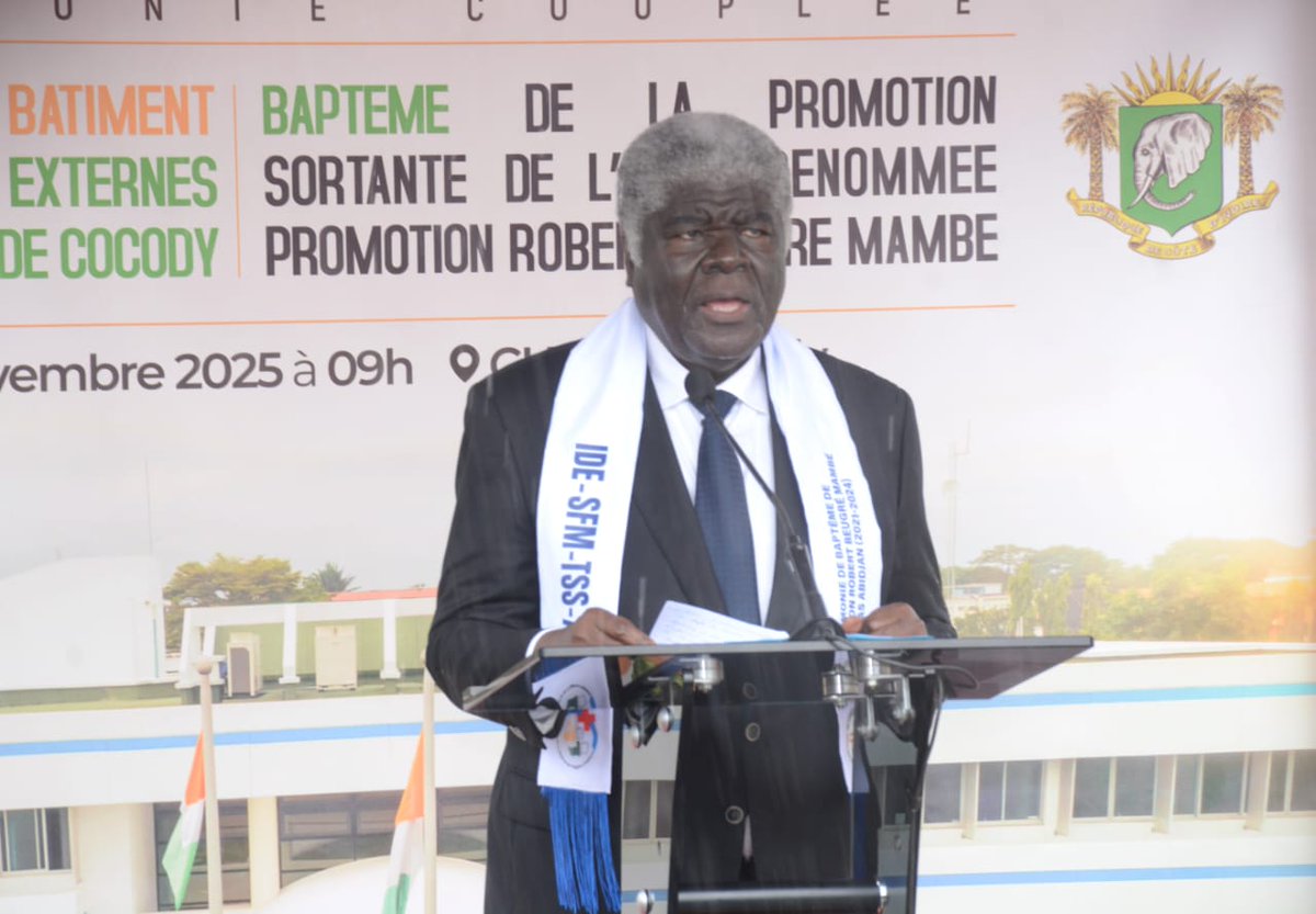 MINCOM_CI's tweet image. Le Ministre Amadou Coulibaly a pris part à l’inauguration du nouveau bâtiment des consultations externes du CHU de Cocody (66 locaux, 20 spécialités) et au baptême de la 35e promo de l’INFAS. Un engagement fort pour un système de santé renforcé.
#SantéCI #MICOM