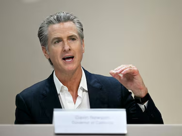 CACCUSForum's tweet image. New CA #climate law alert: @CAgovernor signed SB 614, lifting the moratorium on intrastate CO₂ pipelines once new safety rules drop by July 2026. A major boost for #CCUS projects aiming to cut emissions + hit #netzero goals and a big moment for #carbonmanagement in #California.