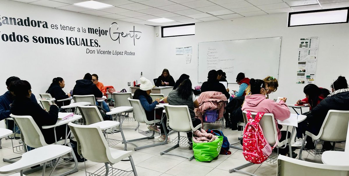 ¿Quieres retomar tu #Preparatoria? 

En el #AulaLaCosteñaPorMéxico puedes certificar tu #PrepaEnLínea #SEP o tu #BachilleratoTécnico del <a href="/CONALEP_Mex/">CONALEP</a> con #BECA del 100%.

📩 educacion@pormexicofundacion.org

¡Ayúdanos a que este post llegue a quien quiera estudiar!

<a href="/LaCostenaMx/">La Costeña</a>