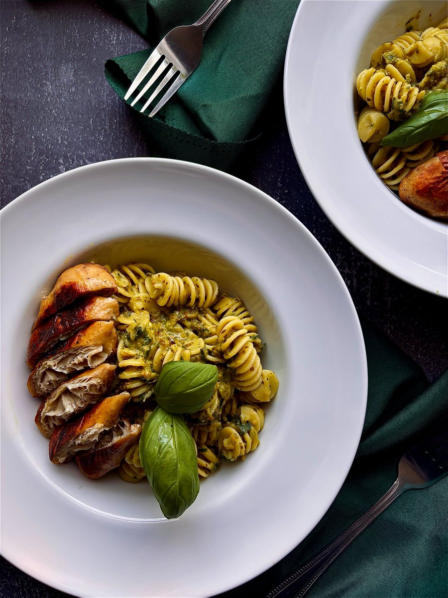 Forward Food tweet media