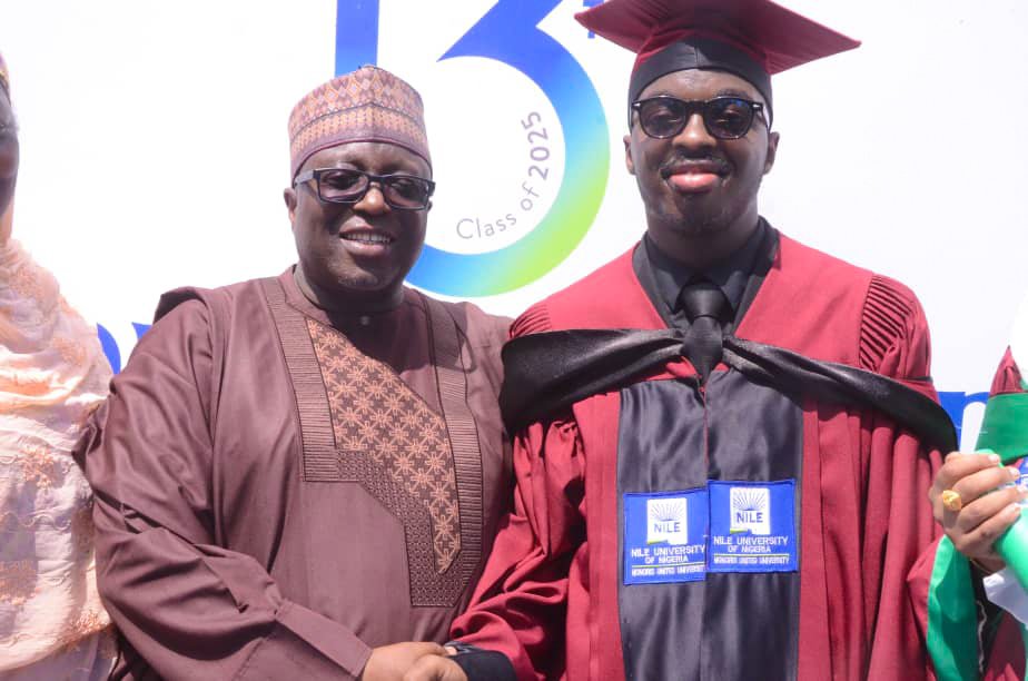 MalamSaiduUmar's tweet photo. I join my family in celebrating Sidi Sa'ad Saidu Umar on his graduation from Nile University, Abuja, where he earned a Bachelor of Laws (LLB) degree. May Allah (SWA) bless the certificate. Amin. https://t.co/CLbBteu8ib