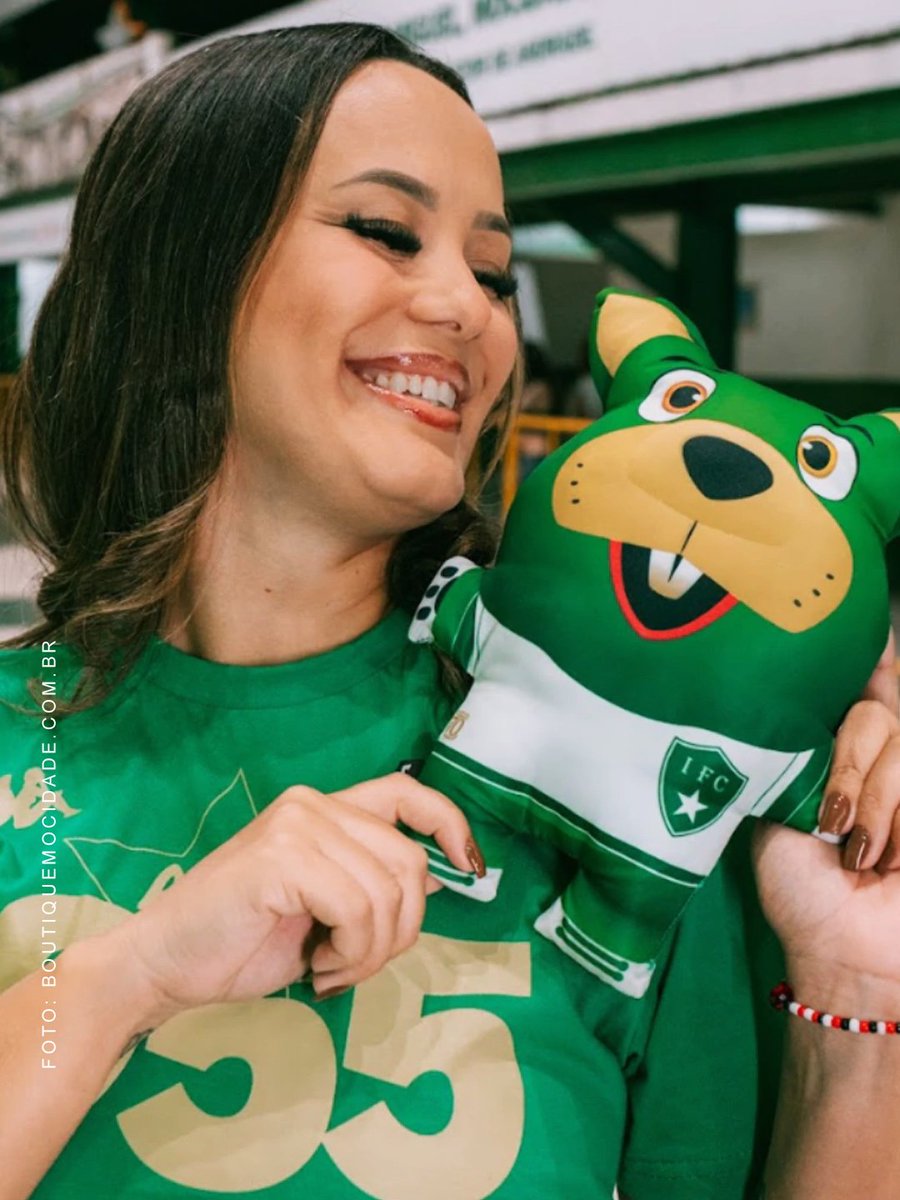 A <a href="/mocidadeoficial/">Mocidade</a> está completando 70 anos e nós tivemos a honra de transformar, mais uma vez, o mascote da escola em Kallsinho. 

Os produtos estão à venda na boutiquemocidade.com.br

Transforme o seu mascote em Kallsinho e encante o seu cliente. 

#euquerokalls