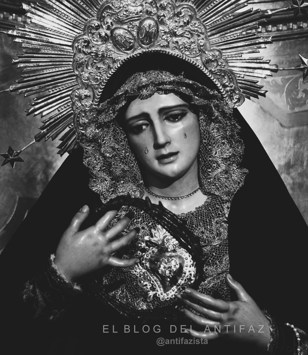 AntifazBlog's tweet image. María Stma. de los Dolores vestida de luto.
#noviembre Alcalá de Guadaíra.