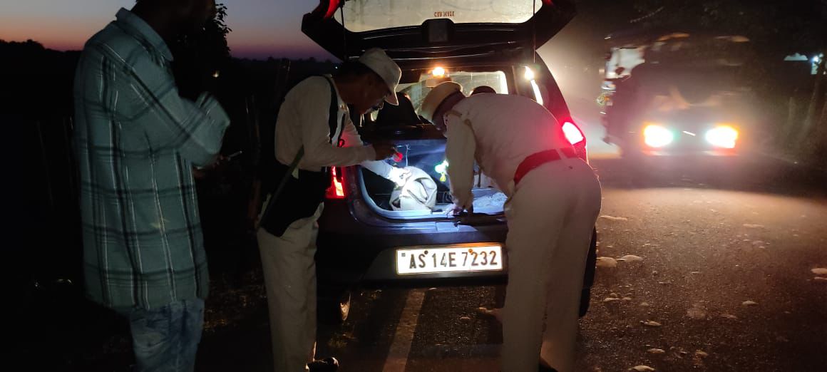 Regular vehicle checking continues across Kokrajhar to maintain peace, strengthen public safety, and curb illegal activities.
<a href="/himantabiswa/">Himanta Biswa Sarma</a> 
<a href="/CMOfficeAssam/">Chief Minister Assam</a> 
<a href="/DGPAssamPolice/">DGP Assam</a> 
<a href="/assampolice/">Assam Police</a> 
<a href="/HardiSpeaks/">Hardi Singh</a>