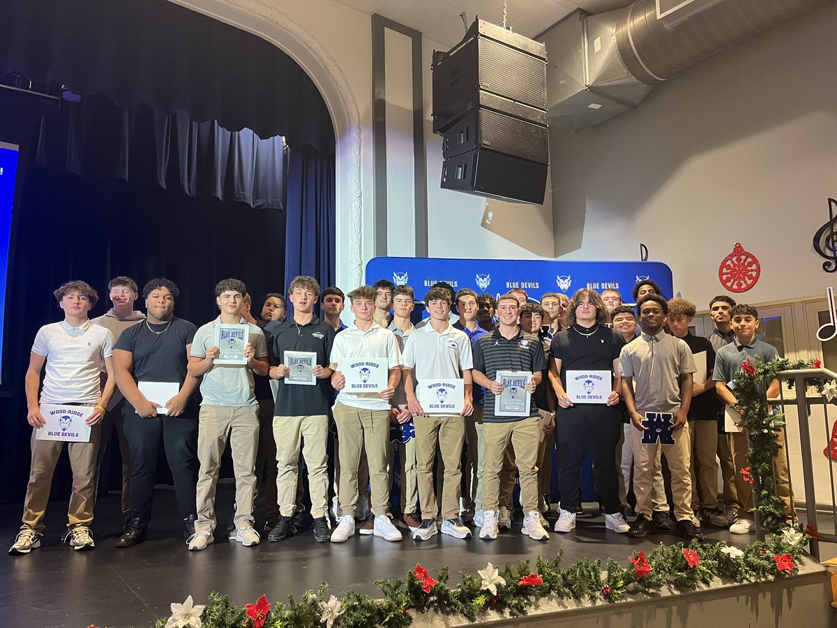 FALL SPORTS AWARDS 2025…Congratulations players and coaches!
