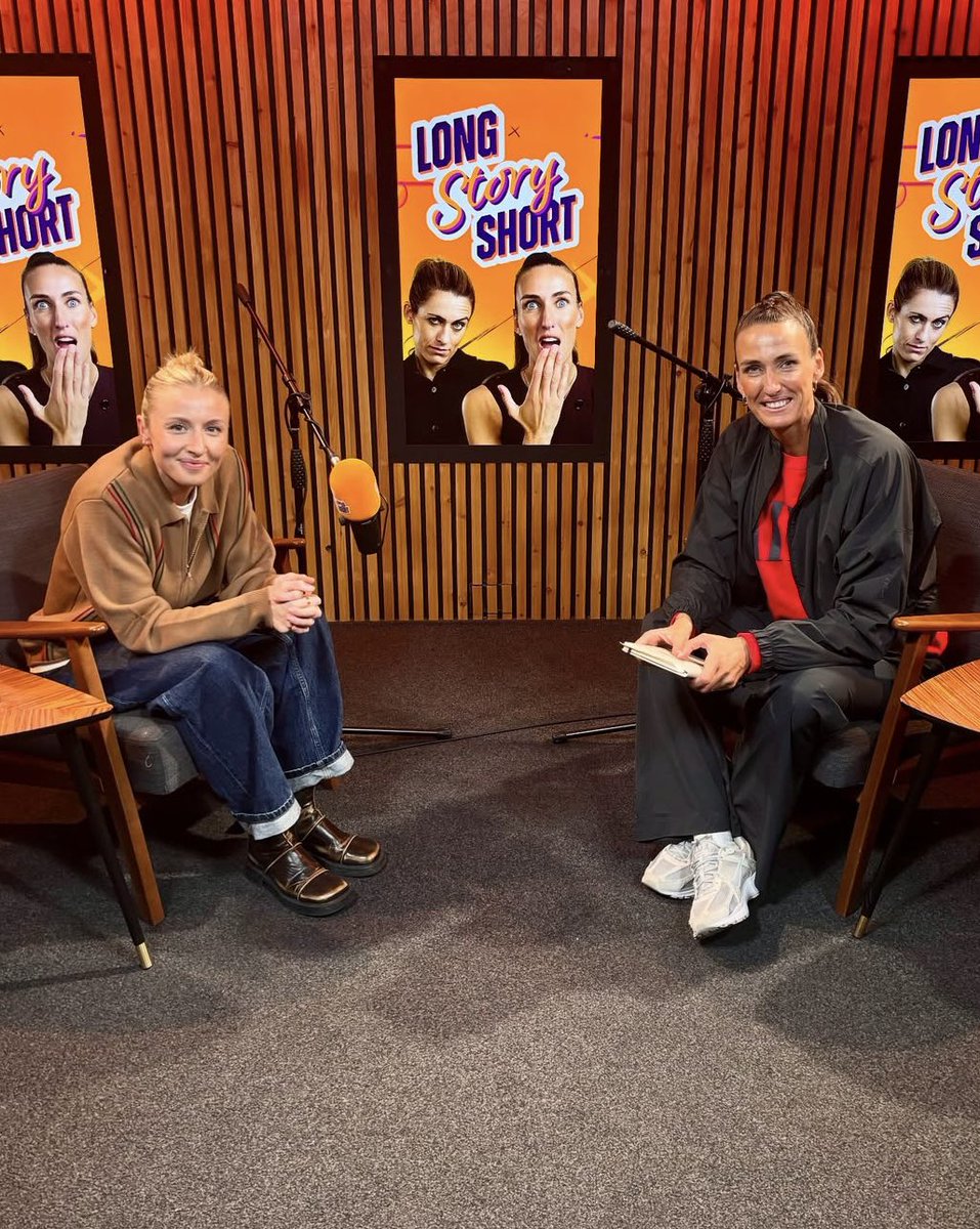 lw6source's tweet image. 📸 | leah williamson with jill scott for the ‘long story short’ podcast
[via longshortpod on ig]