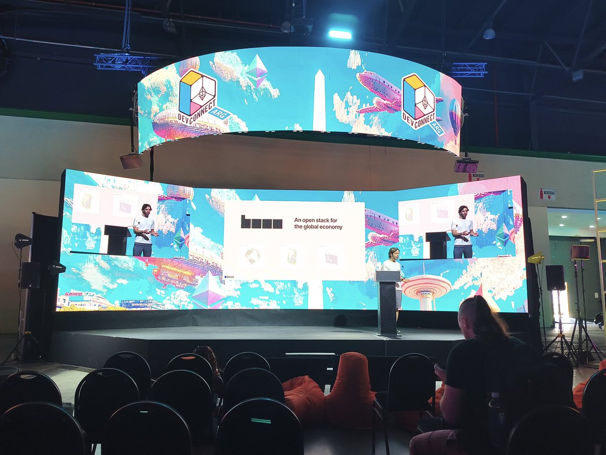 scarfacedoteth's tweet image. Just listened to @base head of growth Global @XenBH breaks down the Network State vision,  @base isn’t just for everyone, it’s being built by everyone. This is the energy we’re pushing at Blockfuse Labs: Africans building onchain, contributing, and taking up space on the new…