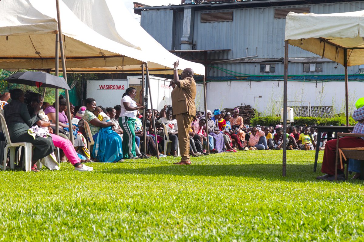 8sixty4's tweet image. Hon.Gakuya