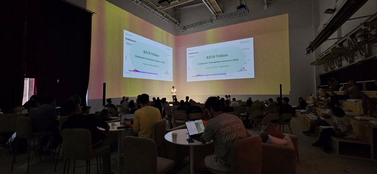 fedesarquis's tweet image. Thank you @Dune for hosting me to talk about the future of payments.

The world is changing now and at @crossmint we&apos;re seeing parabolic growth.

Don&apos;t miss the real adoption happening.