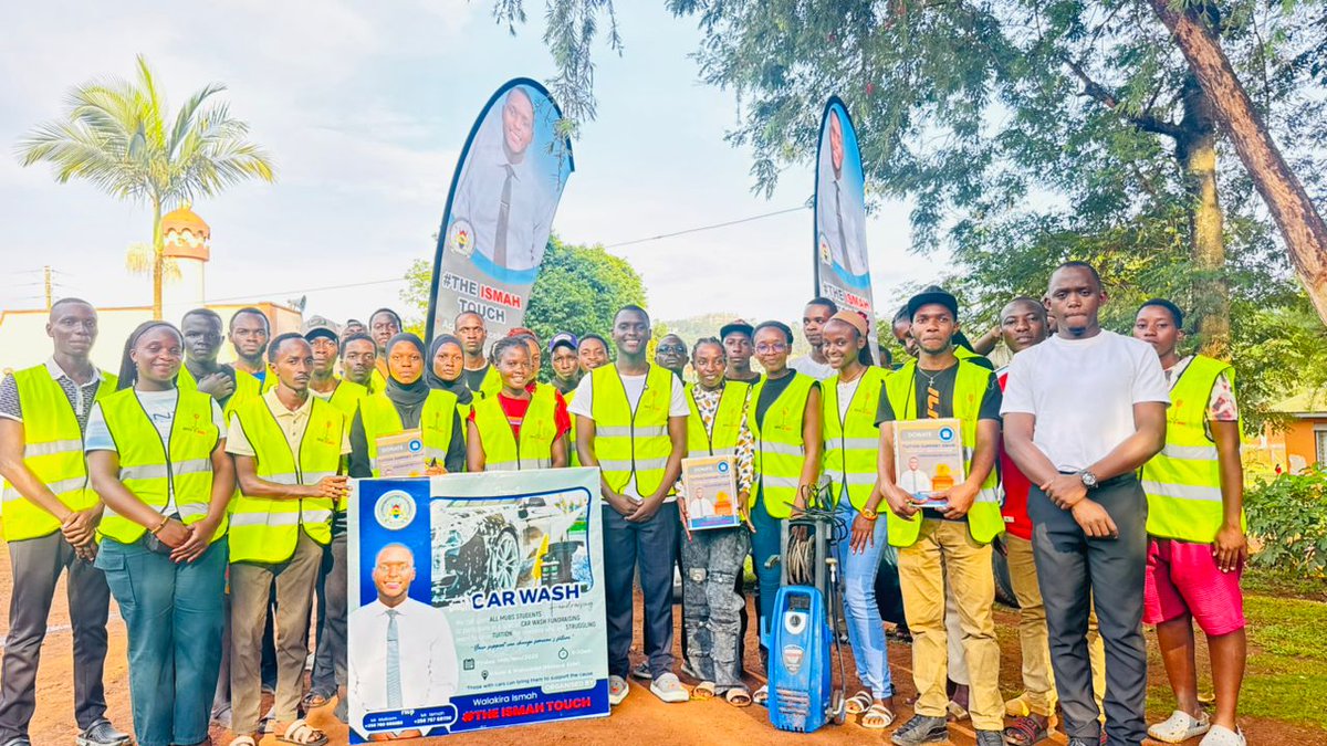 Ismahw110's tweet image. Having challenges with tuition❓️❓️
We&apos;ve got you✨️....a car wash at @OfficialMubs to help Students sit for their exams through raising the money.
🚗🚿 

#TheIsmahTouch #SDG4 #NoOneLeftOut #MUBS