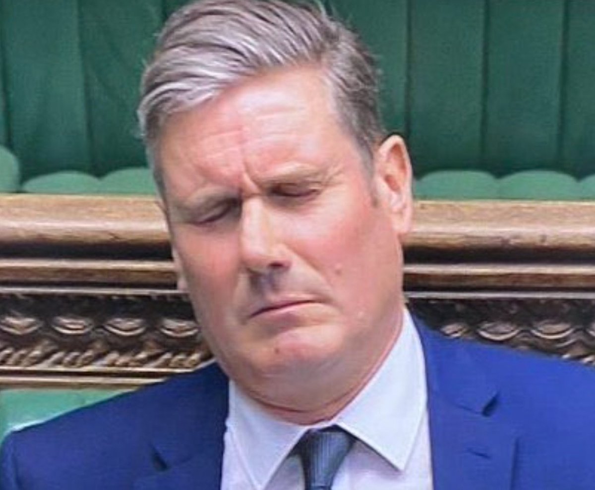 hey #England, how did we go from this to this? 

what the heck happened! 

#uk <a href="/Keir_Starmer/">Keir Starmer</a>