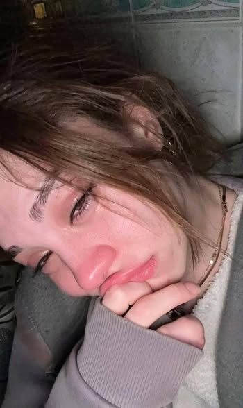 لما كنت معاه :                                      لما سبته :