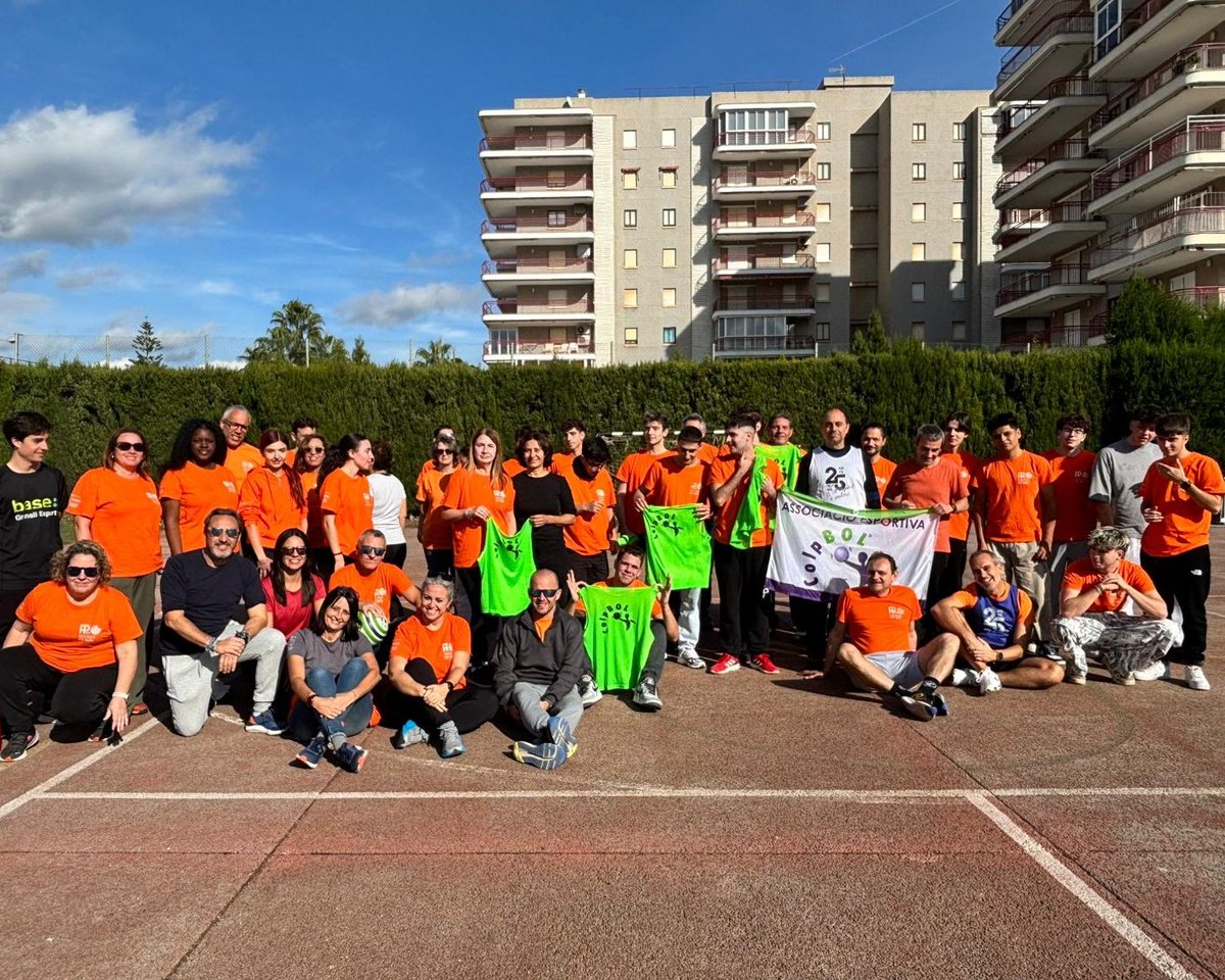 colpbol's tweet image. Los competidores en @Spainskills_fp
 de la Comunitat Valenciana fortalecen su compromiso colectivo y su mentalidad ganadora a través de un taller y torneo de Colpbol.

💪💪🏐🤾🔵🔴🟡

#CVSkills #somfp 
@GVAeducacio
 #ComunitatValenciana #Colpbol