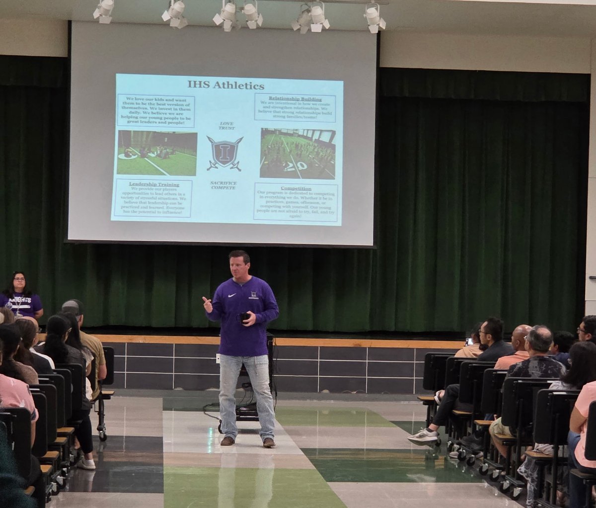 What a Beautiful night! Had the chance to speak to <a href="/FISD_NelsonMS/">Nelson Middle School</a> 8th grade parents and share with them why I Love <a href="/IHSFrisco/">Independence HS</a> Got a chance to brag on our awesome coaches who invest into our kids every day, teaching character and developing Leaders through their sports!