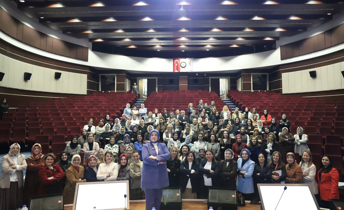 📍AK Parti Genel Merkez

Kadın Kolları MKYK Toplantımızı, Başkanımız Sayın <a href="/tugbaisikercan/">Tuğba IŞIK ERCAN</a> başkanlığında gerçekleştirdik.

<a href="/AKKADINGM/">AK Parti Kadın Kolları</a> <a href="/tulaykaynarca/">Tülay Kaynarca</a>