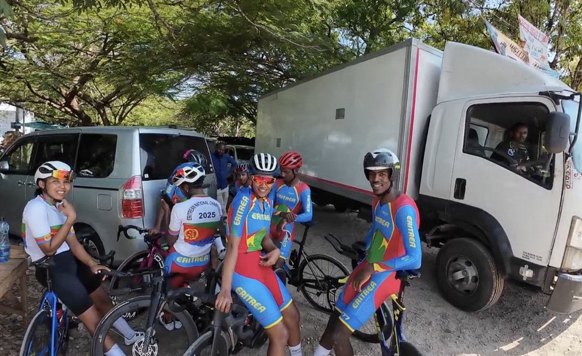 GhideonMusa's tweet image. The #Eritrean national cycling team, often hailed as Africa&apos;s powerhouse in the sport, is entering the 19th African Continental Road Race Championships in Kwale, Kenya (November 20–23, 2025), with a strong sense of preparation and optimism. 

Building on their dominant…