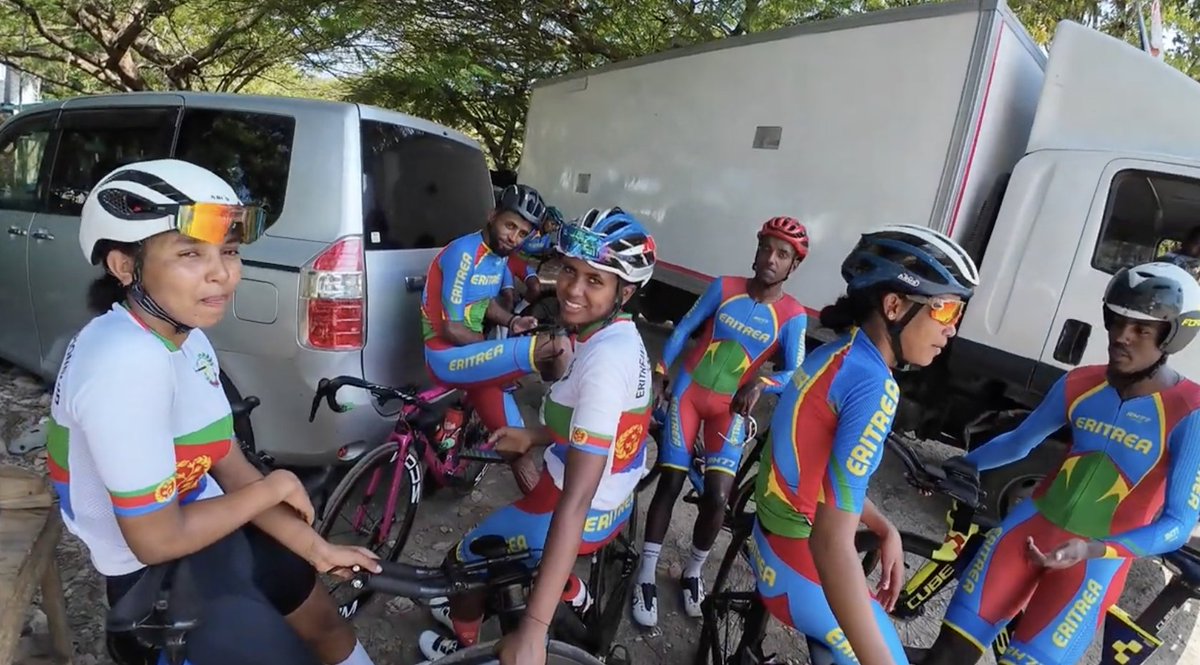 GhideonMusa's tweet image. The #Eritrean national cycling team, often hailed as Africa&apos;s powerhouse in the sport, is entering the 19th African Continental Road Race Championships in Kwale, Kenya (November 20–23, 2025), with a strong sense of preparation and optimism. 

Building on their dominant…