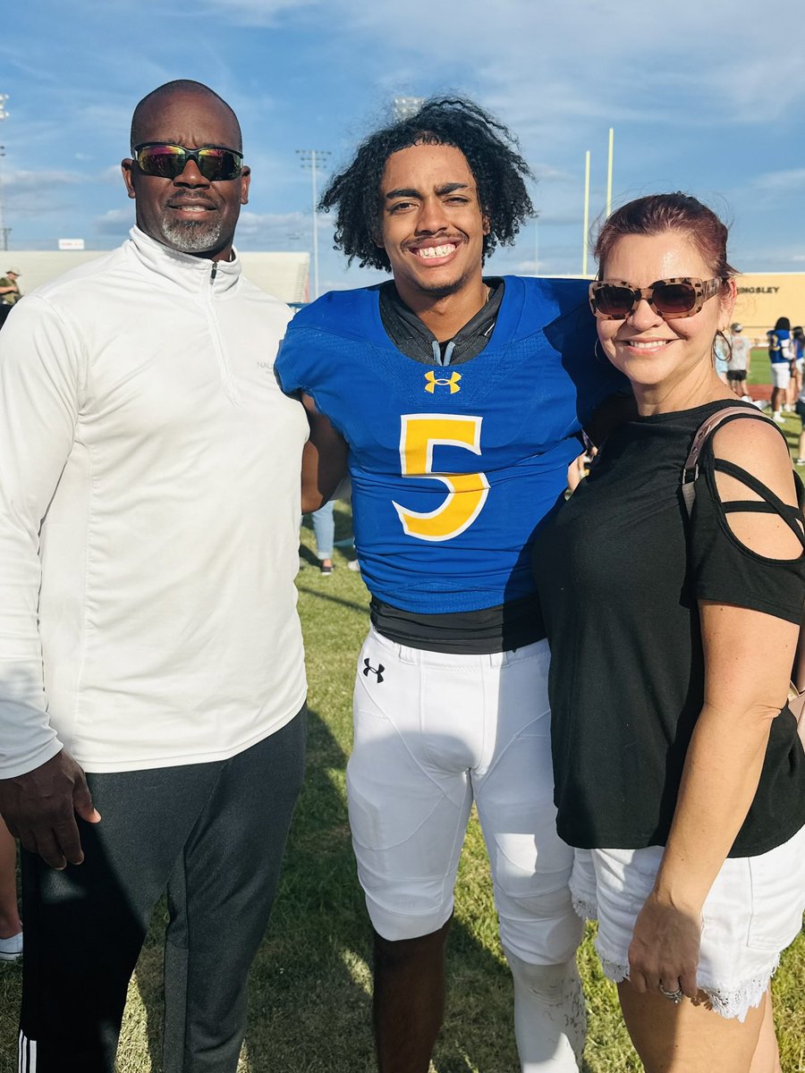 Calvin L. Davis tweet media