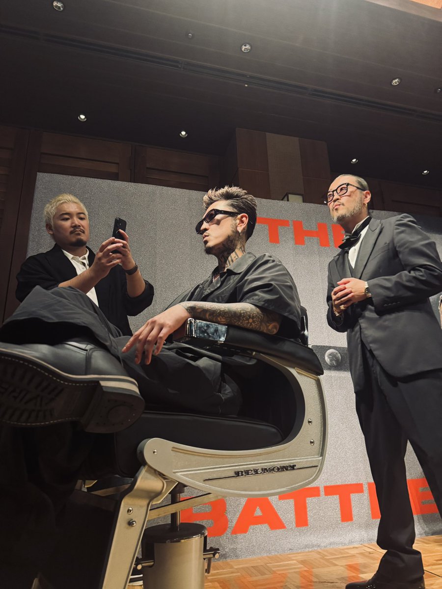 ShinjukuSokai's tweet image. 床屋@ZUG2WANG_ がこの戸愚呂スタイルをどうしても流行らせたいらしく、この初回クーポンで4500円なので誰かお願いします。
beauty.hotpepper.jp/CSP/bt/reserve…