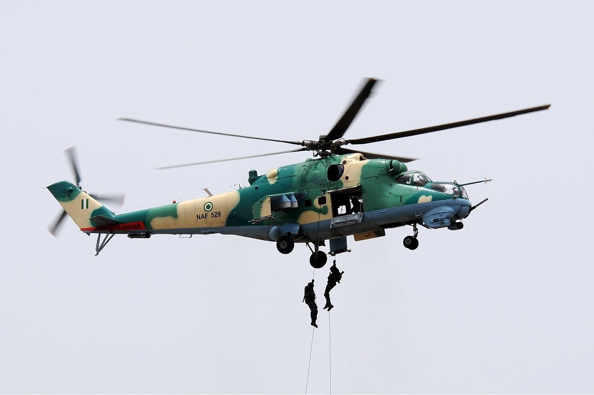 LegislativeV's tweet image. NAF @NigAirForce   DELIVERS DEVASTATING PRECISION STRIKE ON TERRORIST ENCLAVE IN SAMBISA

The Nigerian Air Force (NAF), under the directive of the Chief of the Air Staff, has achieved another major breakthrough in the ongoing counterterrorism operations with a precision Air…