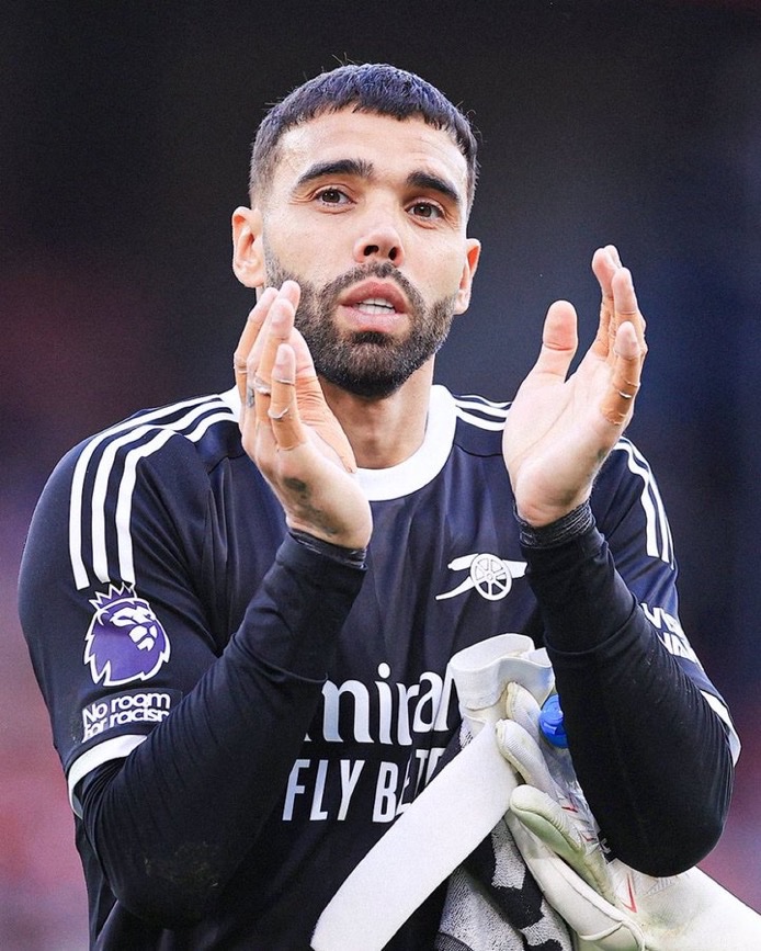 TouchlineX's tweet image. 🚨🗣️ Thibaut Courtois: &quot;Top 3 goalkeepers in the world now? I will step aside (laughs). Oblak in 3rd, Alisson and David Raya.&quot;