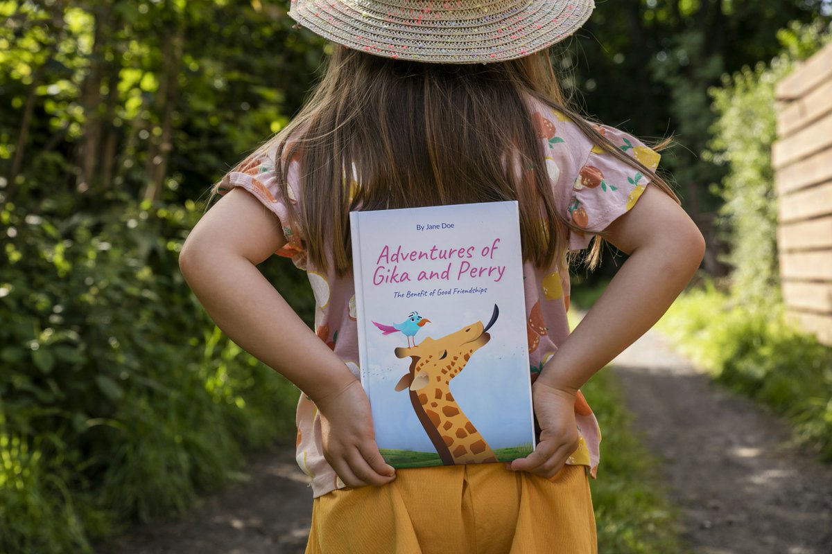 keilani_designs's tweet image. Worked on #Groupwork 001 by @UfotUbon. When I first saw the illustration, I felt it would look great in a children’s book cover design. 

The goal, was to practice more on my illustration skills. I learned a lot during the process. Thank you for initiating this, @UfotUbon .