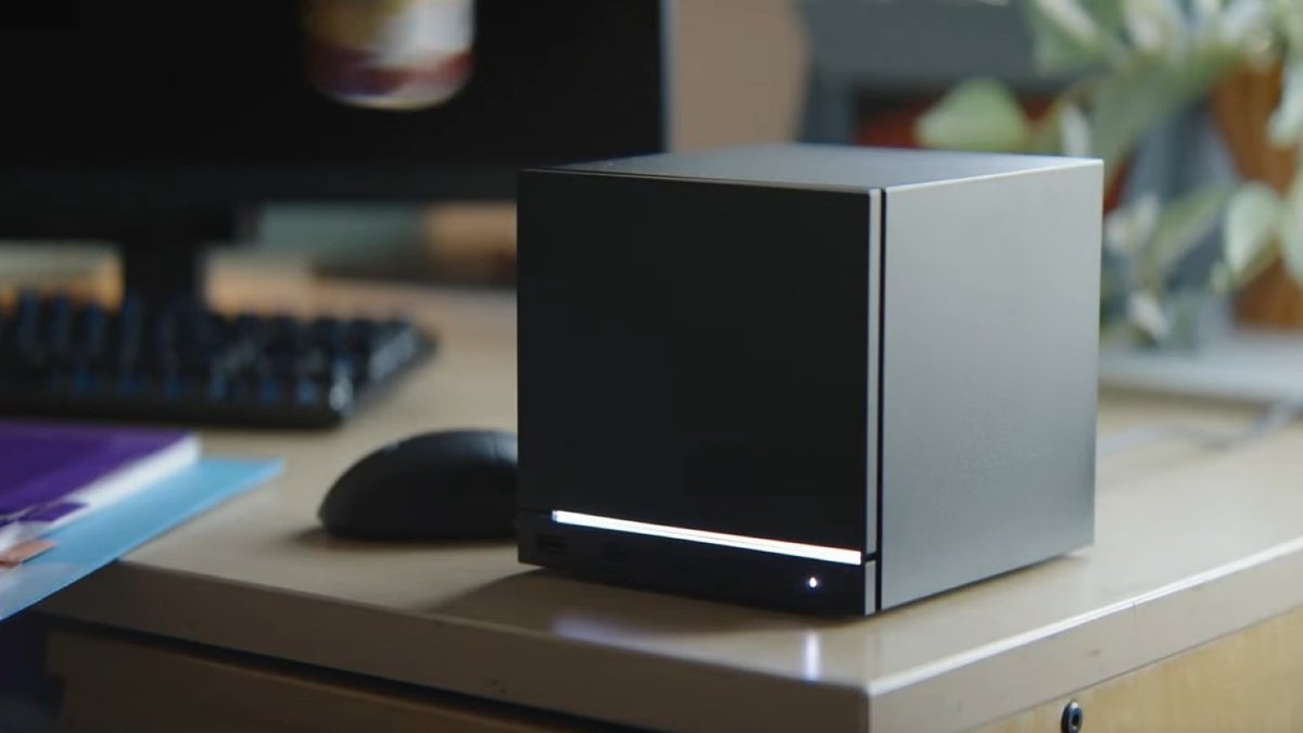 AVForums's tweet image. What do we think of Valve&apos;s latest #Steam announcements? The new #SteamMachine is set for a 2026 launch, alongside a new #SteamController and #SteamFrame VR headset. So who&apos;s likely to be prepped and ready to play on day one? avforums.com/threads/valves… 

#Gamers #Gaming #Discussion