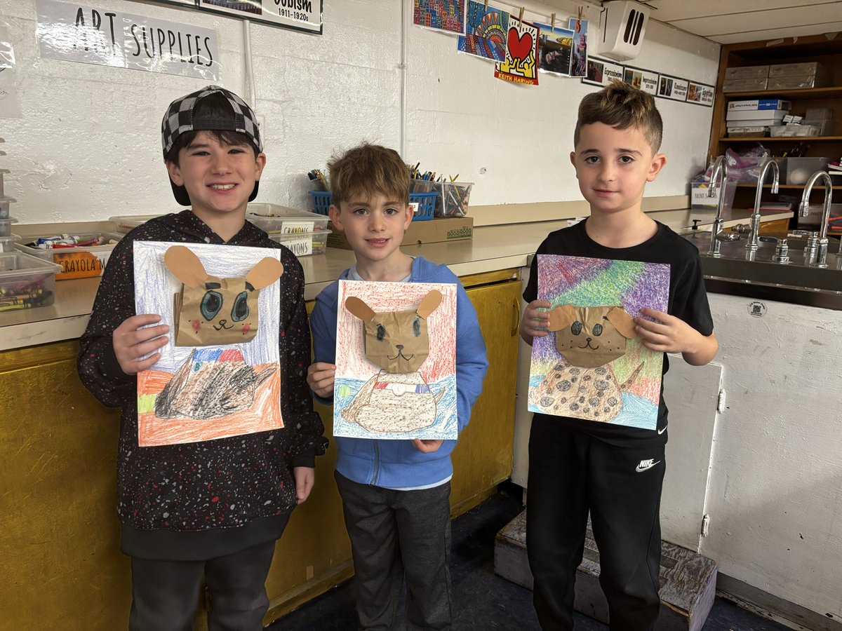 Mrs. Milkins tweet media